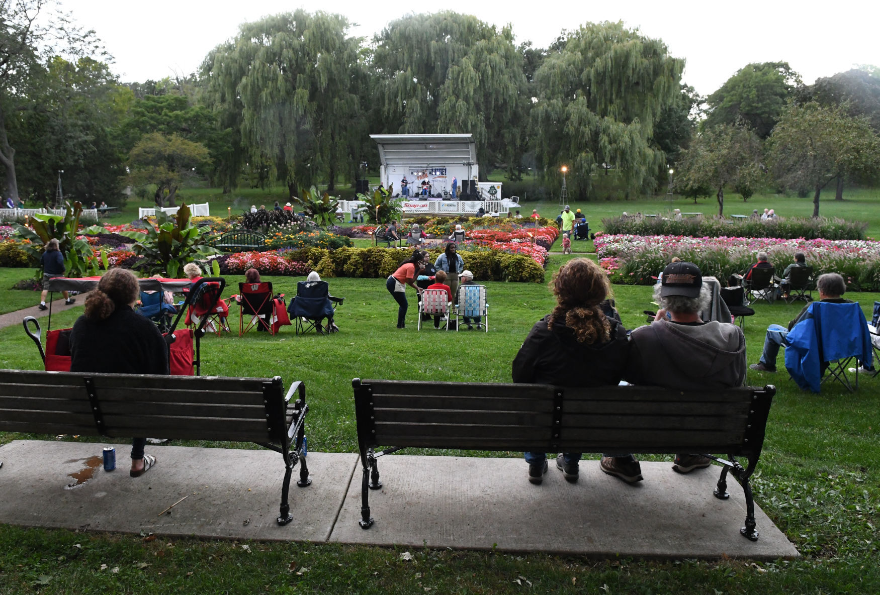 Lincoln Park Live